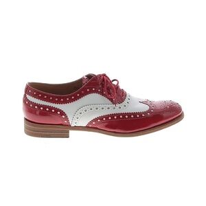 Church's Burwood lace-up Women’s Brogues in Red and White